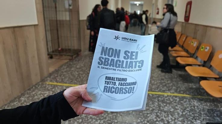 Semestre filtro a Medicina, a Bari i ricorsi corrono sulle chat: “Abbiamo un centinaio di adesioni”