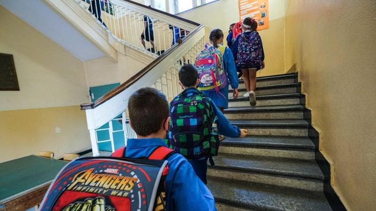 Vacanze estive più lunghe, la scuola inizia il 14 settembre