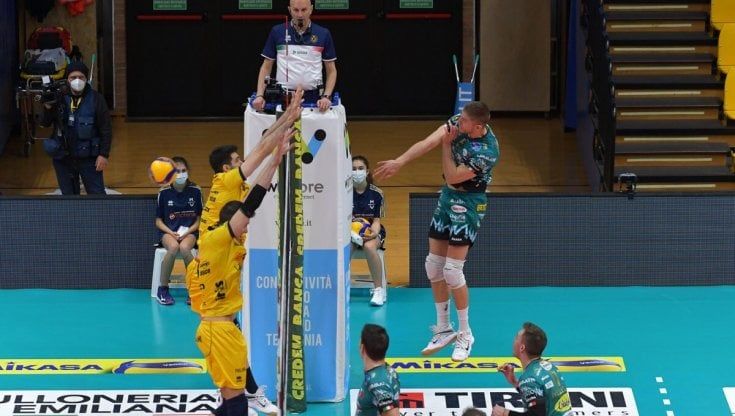 Volley, Champions League: Modena travolge Perugia nell'andata dei quarti di finale