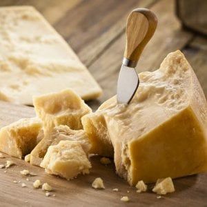 Coronavirus: Cia, subito misure urgenti dopo crollo 40% prezzo Parmigiano