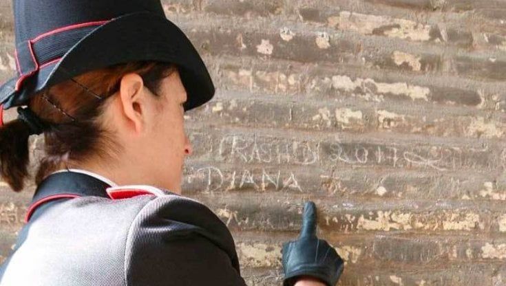 Furti d'arte e saccheggi, fino a 16 anni di carcere per chi vandalizza musei, monumenti e aree archeologiche 