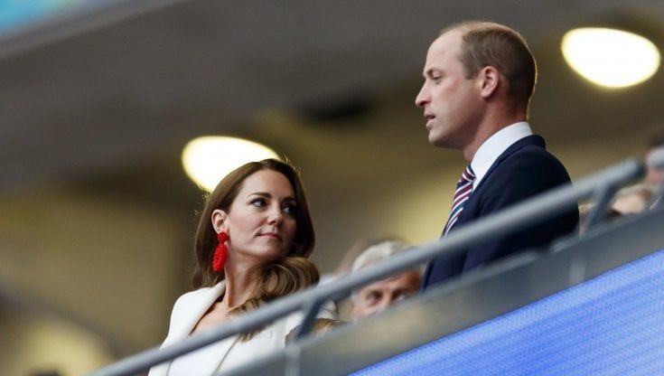 Kate Middleton: la finale degli europei è una sconfitta ma il suo look vincente