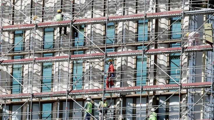 Case e aiuto per il lavoro: il piano di soccorso del Comune per gli schiavi del consolato Usa