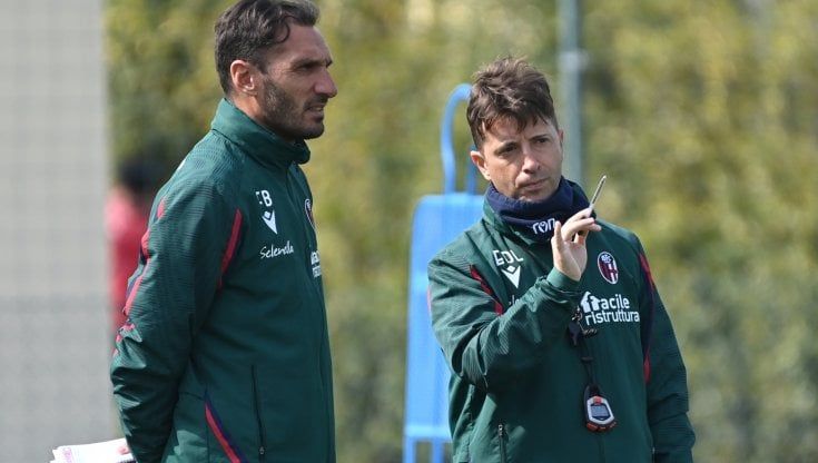 Il Bologna lunedì in casa Milan: "Cerchiamo di far felice Sinisa". Pioli: "Lui sa volare sopra la paura"