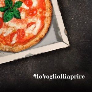 Ristoranti e pizzerie: “Noi rovinati se De Luca non autorizza l’asporto"