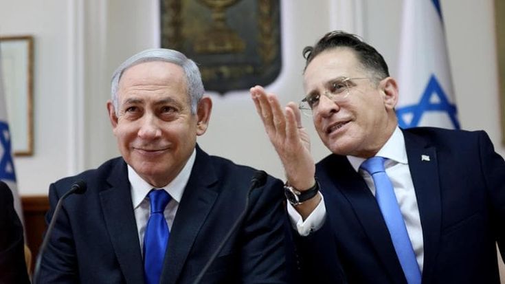 Israele, arrestato il capo di gabinetto di Netanyahu per una fuga di informazioni riservate