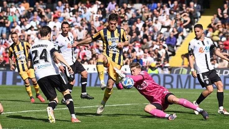 Juve Stabia da record, mai così in alto in 118 anni. Il presidente Langella: “E siamo un modello”