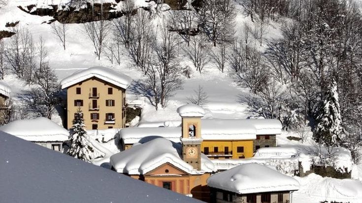 La stazione meteo più antica: “Da 150 anni con il naso all’insù, siamo la memoria delle Alpi”
