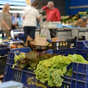 Eurozona, l'inflazione torna al 2% per la prima volta dopo 4 anni