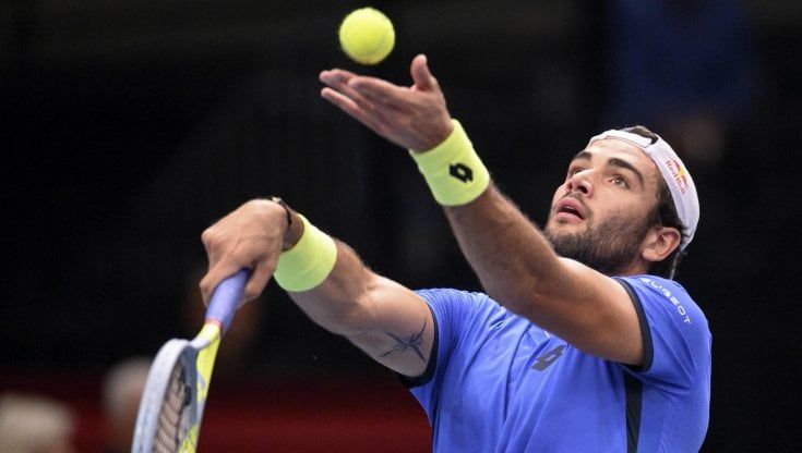 Tennis, Vienna: Alcaraz sorprende Berrettini. Attesa per la sfida tra Sinner e Ruud