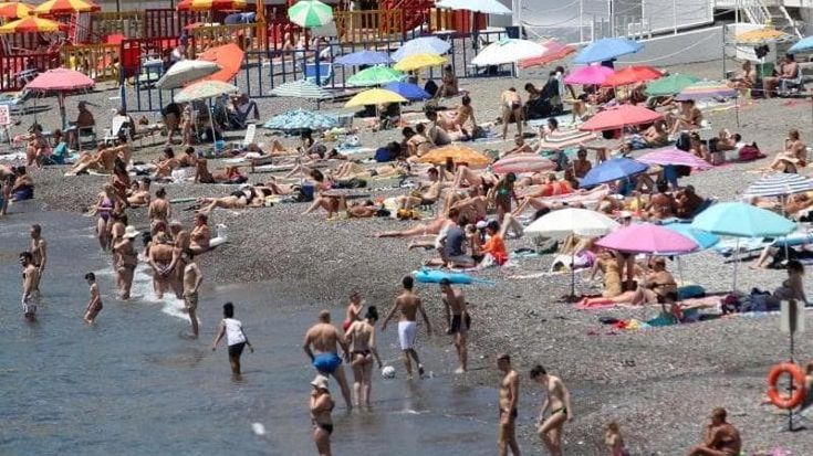 Liguria, la frenata di Ferragosto. Negli hotel ancora il 10% di disponibilità