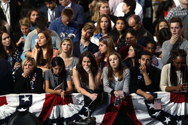 Elezioni Usa, lo sconforto dei sostenitori di Hillary Clinton