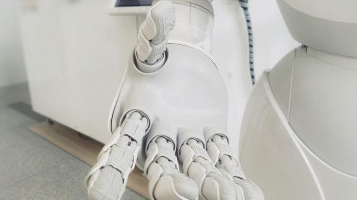 Usare la tecnologia per migliorare l’assistenza alle persone fragili: il progetto CloudIa