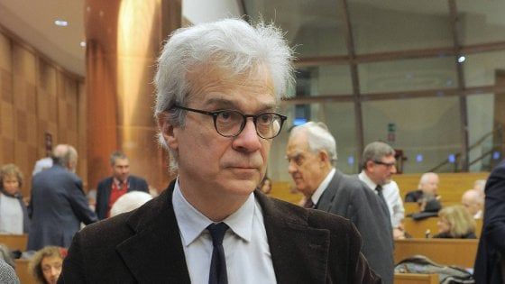 Caso Salvini, il costituzionalista Azzariti: "Neppure l'interesse pubblico legittima la violazione della legge"