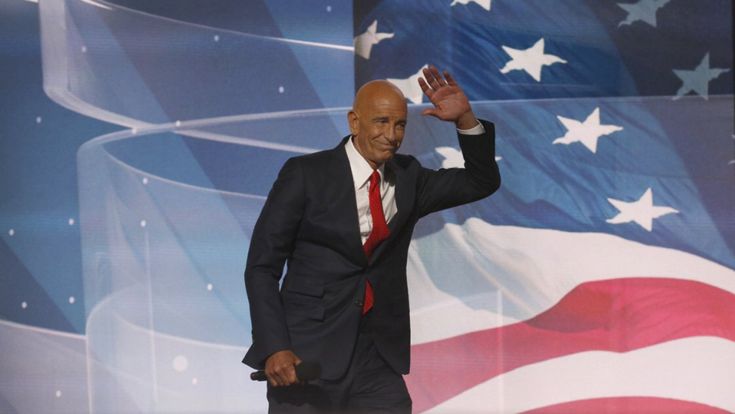 Scricchiola l'impero di Tom Barrack, ex mister Costa Smeralda 