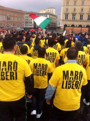 Maratona Roma, blitz di Casapound: "Liberate i Mar&ograve;"