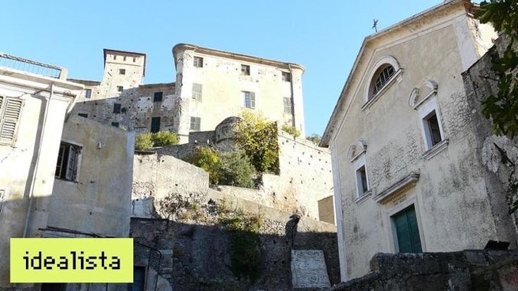In Liguria esiste un paese fantasma abbandonato da più di 60 anni. Lo avevi mai sentito nominare?