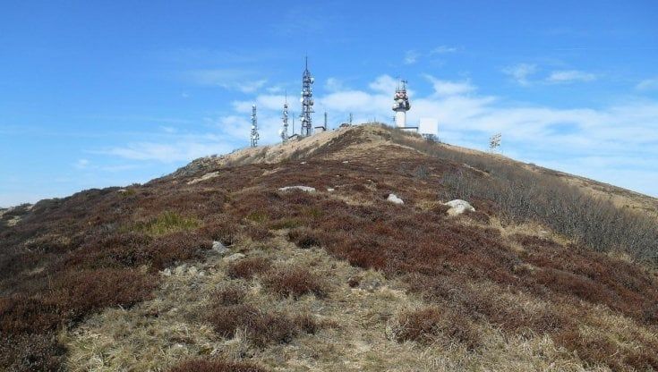 Solidarietà a Cospito, anarchici boicottano ripetitore sul monte Leco