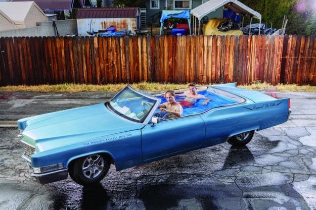 In vendita la "Carpool De Ville", la Cadillac cabriolet trasformata in piscina