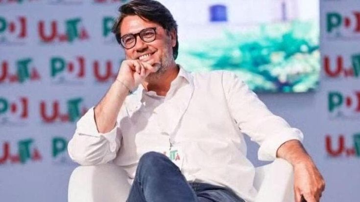 Antonio Nicita, il dem anti-Vannacci in tour nelle Isole a caccia di voti: “Servono strade e infrastrutture non il Ponte sullo Stretto”