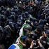 Francia, il cappello della politica sui giovani in piazza