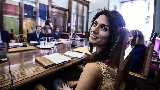 Roma, rifiuti e trasporti, le sfide di Raggi a settembre
