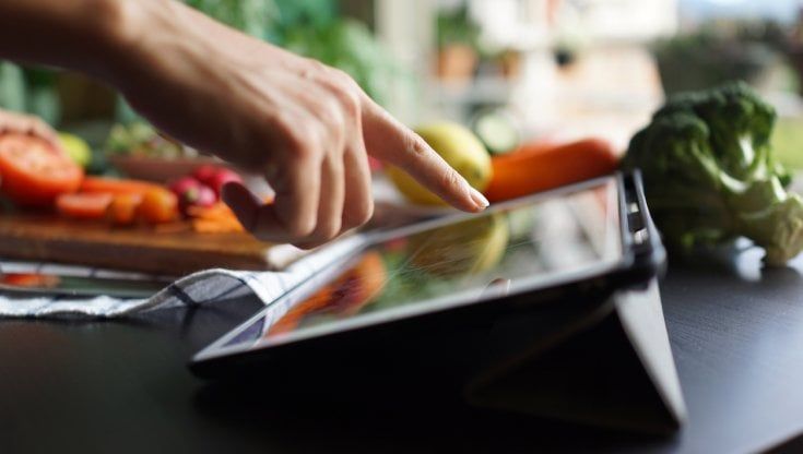 Il food online cresce a doppia cifra, ma resta il nodo della logistica