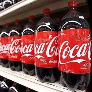 Coca Cola in ritirata dal Rajasthan: vincono i contadini