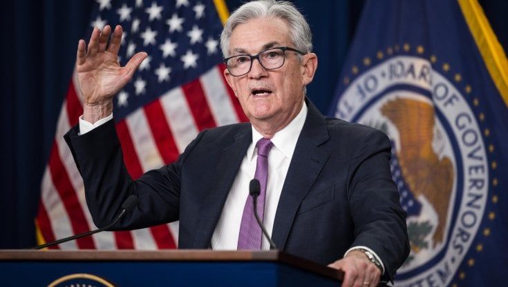 Stati Uniti, la Fed alza i tassi di 75 centesimi: "L’inflazione va ridotta, a costo di rallentare”