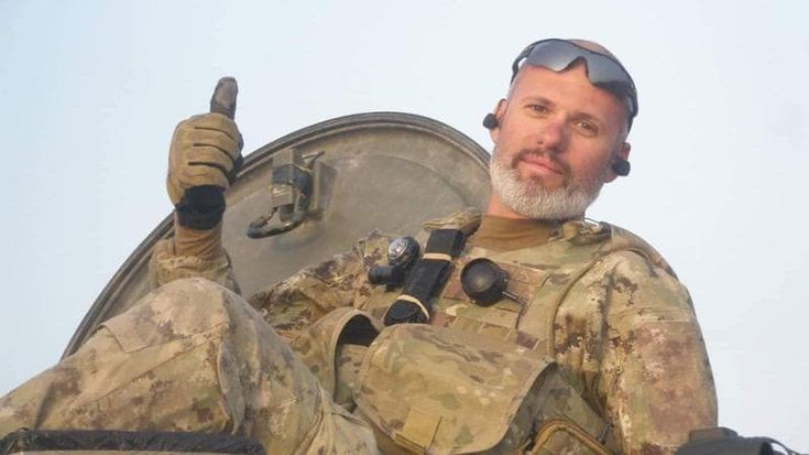 Morte del sergente Mirko Rossi, il Tribunale: “Il medico non sapeva intubare”. L’Aeronautica replica: “Tutti i sanitari militari addestrati a rianimare”