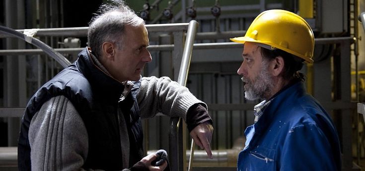 Nostra Italia, Felice Farina: &ldquo;Il paese e le emozioni in trent&rsquo;anni di occasioni mancate&rdquo;