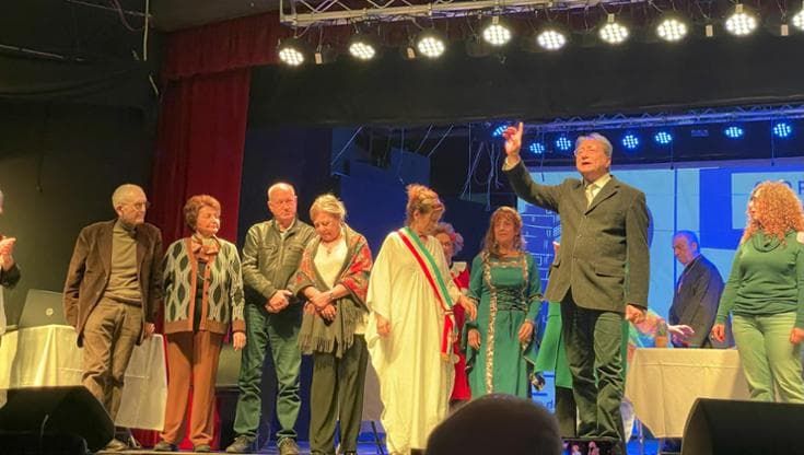 Gli studenti attori dell’università del tempo libero in teatro contro guerra e femminicidi