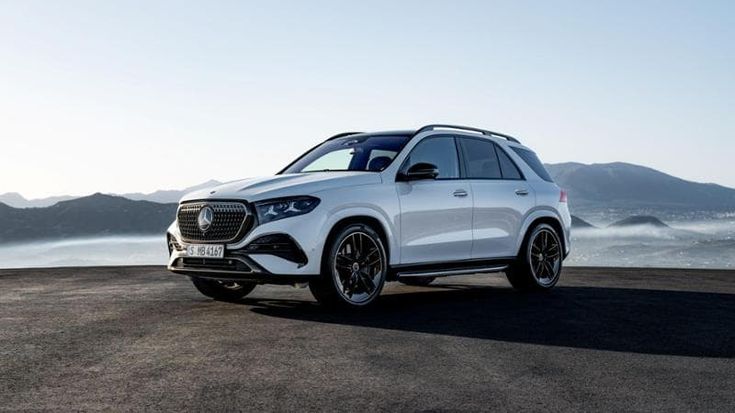 Mercedes celebra la fabbrica Usa dei grandi Suv di Tuscaloosa e svela i nuovi GLE e GLS