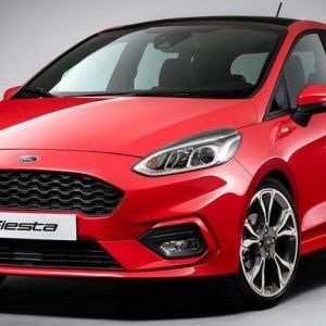 Nuova Ford Fiesta, addio spigoli, si cambia così