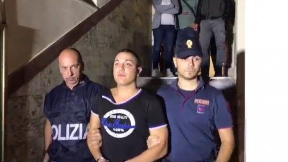 Palermo: quattordicesimo colpo del rapinatore d'alberghi, arrestato dopo inseguimento