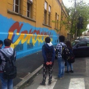 Imbrattano i muri della scuola? No, sono writers autorizzati