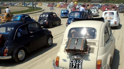 L'invasione delle 500 d'epoca: così il mito resiste