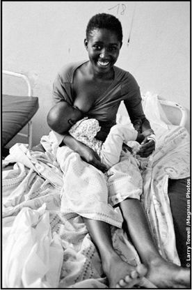 "Sorrisi di madri africane" <br />da Torino al continente nero<br />&nbsp;