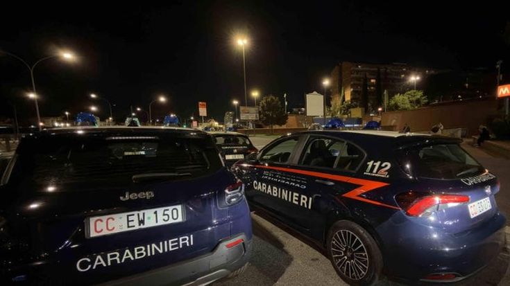 San Basilio, occupano la casa dell’Ater e nascondono etti di cocaina nel telaio della finestra