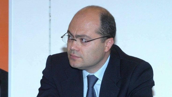 Dal "miracolo" maxi-entrate ai dribbling contabili. E Palermo sfuggì al dissesto