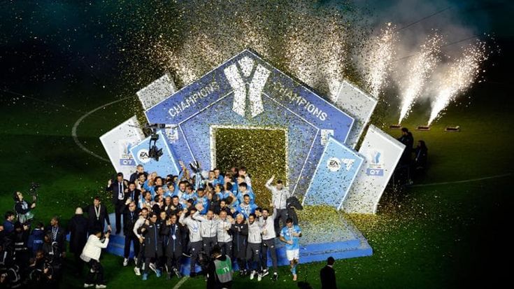 Pochi tifosi, confusi e ritardatari. Cellulare a rischio carica. Quante stranezze in Supercoppa