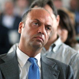 Scontro Pd-Ncd: a rischio la nuova prescrizione anti-corruzione
