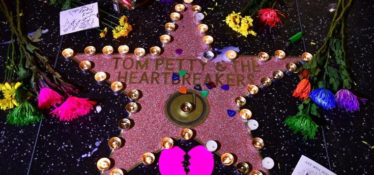 Tom Petty, da Dylan a McCartney, fino a Chuck D e Stephen King, i ricordi di amici e colleghi