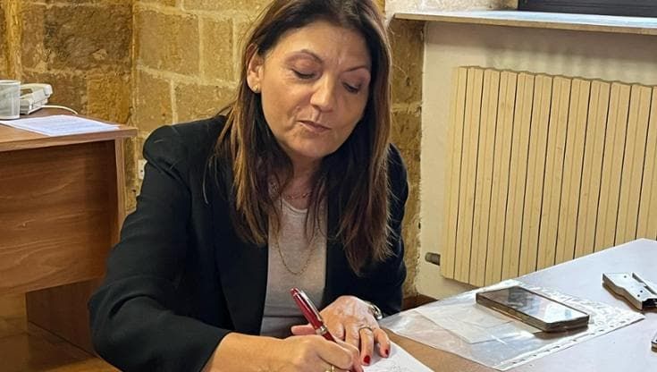 Puglia, in consiglio regionale più donne: 12 elette. Elisabetta Vaccarella la più votata