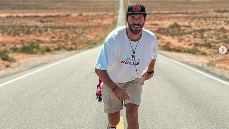Nicolò De Devitiis lascia Le Iene: “Dopo 12 anni è il momento di diventare grandi”