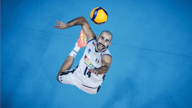 Galassi: “In campo con il tumore, non l’ho detto ai miei compagni. La notte sogno l’oro mondiale”