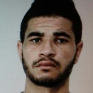 Reggio Emilia, omicidio in centro: polizia diffonde foto del presunto assassino