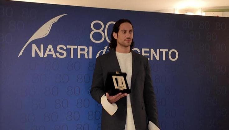 Mahmood vince il Nastro d'Argento per la migliore canzone originale: "Il cinema, perché no?"