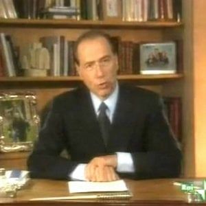 Venticinque anni di Forza Italia, il "ghe pensi mì"  del Cavaliere  che cambiò l'Italia