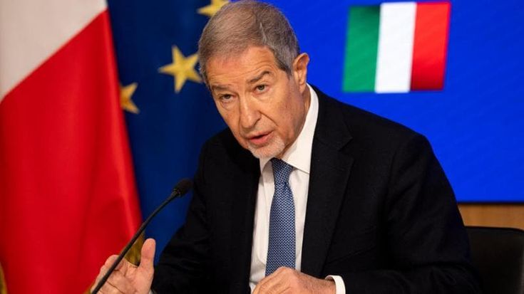 Stato di emergenza ai Campi Flegrei: Musumeci insiste, i sindaci frenano